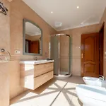 Utopia, 4 Bedrooms, Heated Pool & Complete Privacy 빌라