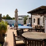 Utopia, 4 Bedrooms, Heated Pool & Complete Privacy 别墅 普拉亚布兰卡