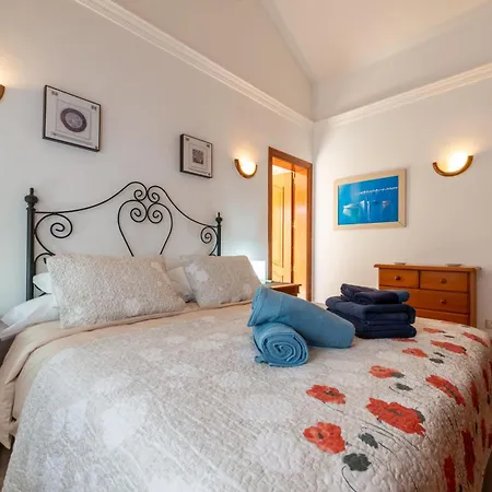 Utopia, 4 Bedrooms, Heated Pool & Complete Privacy ヴィラ *