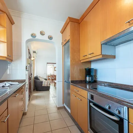 Utopia, 4 Bedrooms Close To Old Town, Heated Pool With Complete Privacy