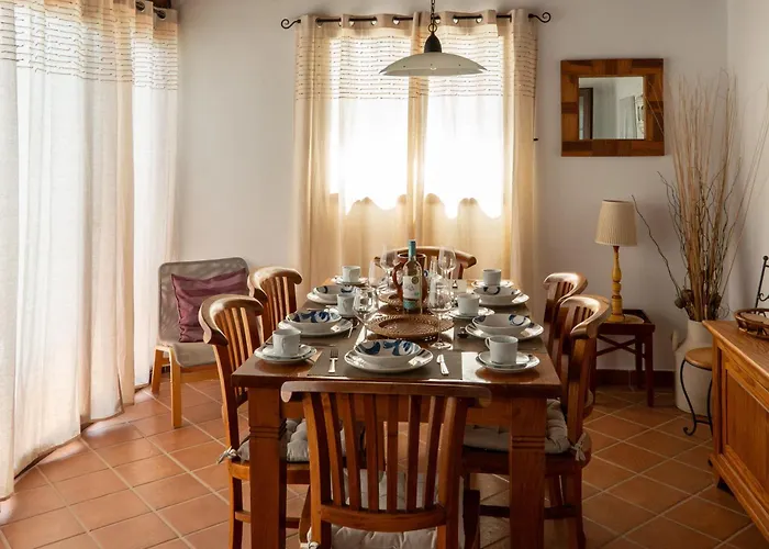 别墅 Utopia, 4 Bedrooms, Heated Pool & Complete Privacy