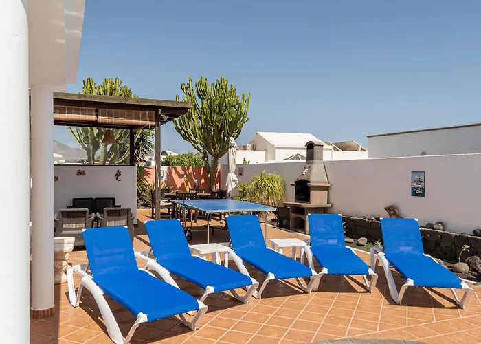 Utopia, 4 Bedrooms, Heated Pool & Complete Privacy 别墅 *